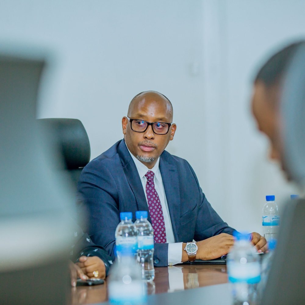 Ruhumurizza's tweet photo. Ndacyeka twese twemeranywa ko iyi win y'Amavubi tuyikesha president wa FERWAFA. https://t.co/yLJfnzhThG
