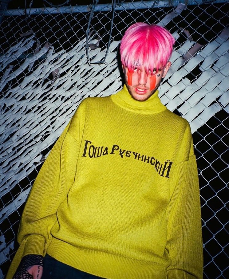 TheSCEra's tweet photo. Lil Peep’s Hellboy Era (2016)

📸: PrettyPuke https://t.co/IGJ6uKYREY