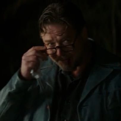 morsinastris's tweet photo. healy in glasses. hhhnnnmmn march if you don't fuck that man i WILL https://t.co/YUgmO2aWCF