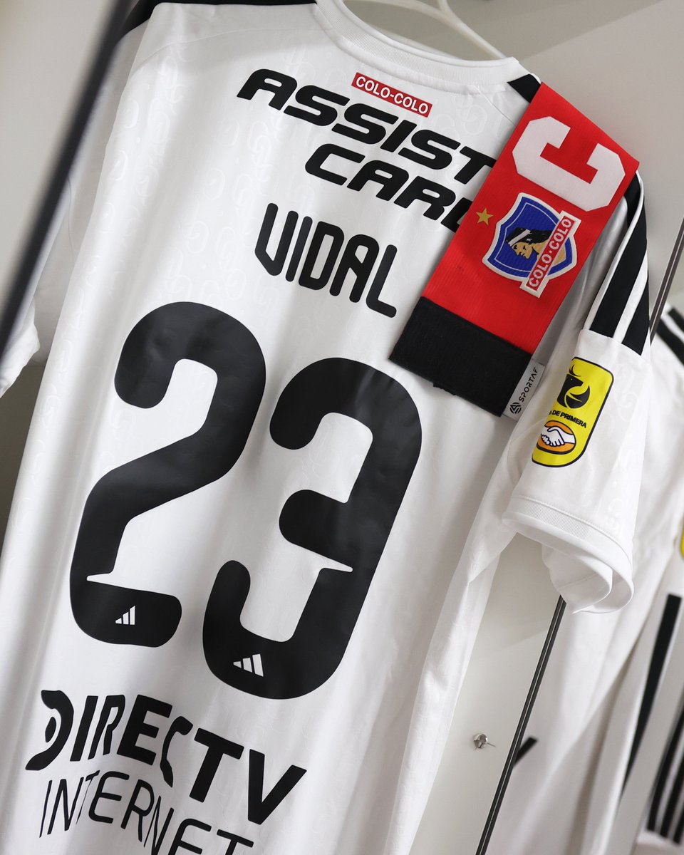ColoColo's tweet photo. ¡𝙑𝘼𝙈𝙊𝙎 𝙇𝙊𝙎 𝘼𝙇𝘽𝙊𝙎! 🤟🏻⚪️⚫️ https://t.co/43jym29qLD