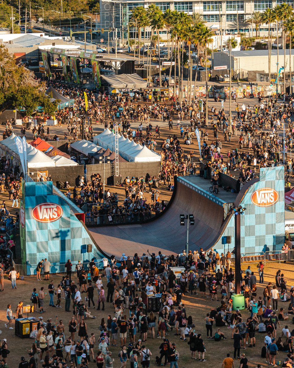 VansWarpedTour's tweet photo. soon... (50 days from @Vans warped tour orlando, but who's countin') 🐊 https://t.co/eM5qO7gfDG