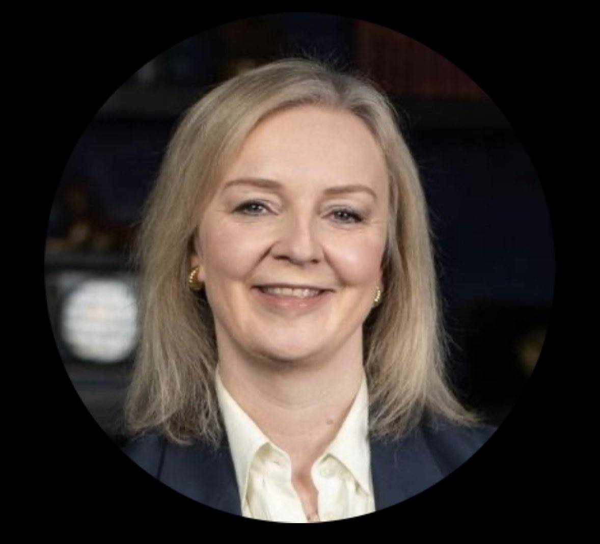 james21444's tweet photo. @PippaCrerar Liz truss Lasted only 50 days in office, Burnham will be out sooner, he hasn’t got a clue about government policies https://t.co/OulQsiJfNj