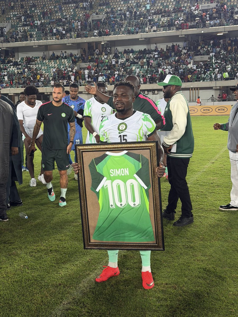 ColinUdoh's tweet photo. What a career, @Simon27Moses! You have accomplished so much, and done it under the radar. 
Always showing up, always giving your best, always making sure that coach after coach after coach recognizes your value and picks you.
Continue to show up, continue to inspire, continue to give it all
Congratulations on your century