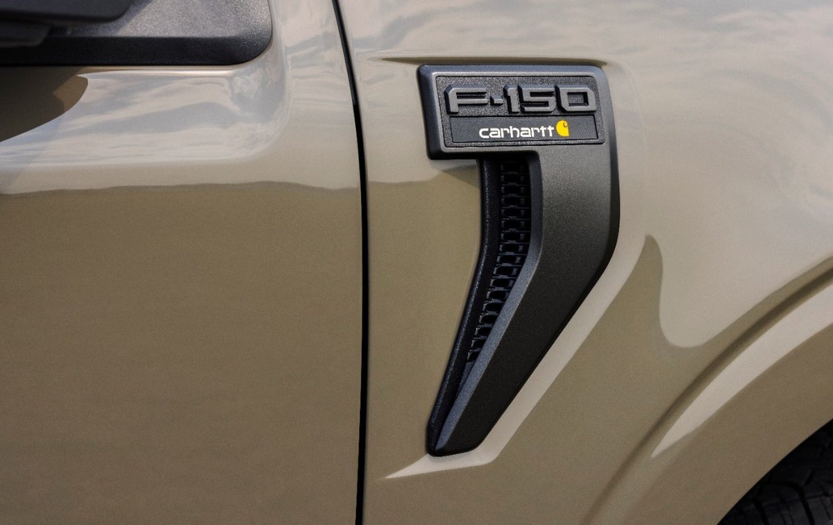 sebas290691's tweet photo. The 2027 #FordF150 lineup is here! ๐๐ช With the new Carhartt edition, hands-free towing, and upgraded powertrains, it's all about rugged capability at an affordable price.
What's your favorite update?
Check it out: https://t.co/NTE2DUKb9a
#BuiltFordTough ๐ ๏ธ๐ง #WeAreFord https://t.co/L7Lg8990uh