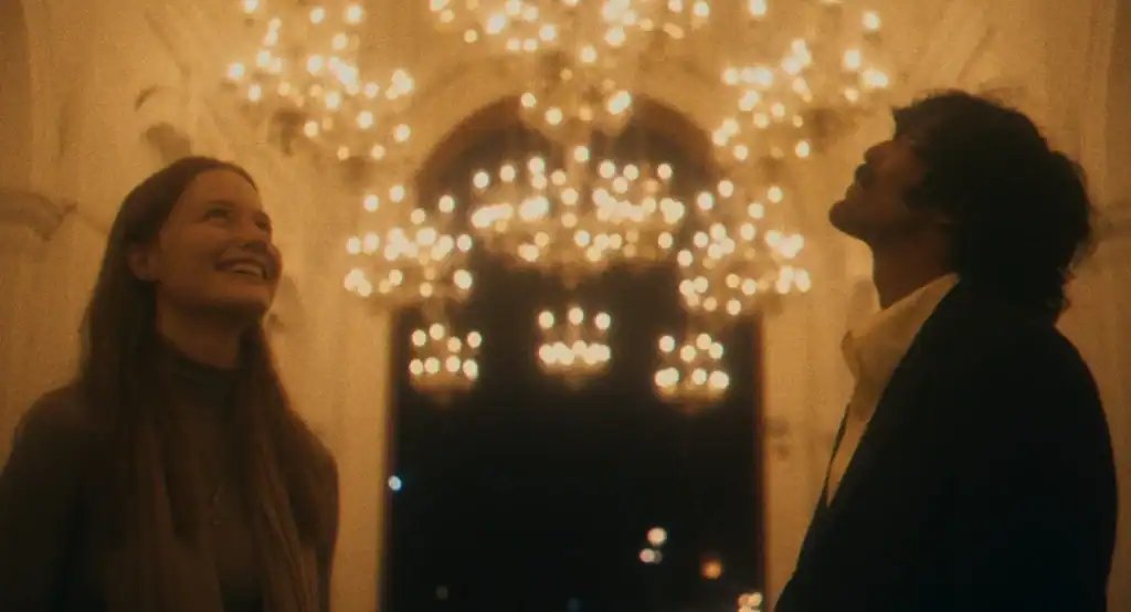 GeekVibesNation's tweet photo. 'The Cycle Of Love' Review - Journeys End When Lovers Meet, writes @jaiswolfcritic 

Review: https://t.co/6xFxjU46DS https://t.co/oiCQmC3SoD