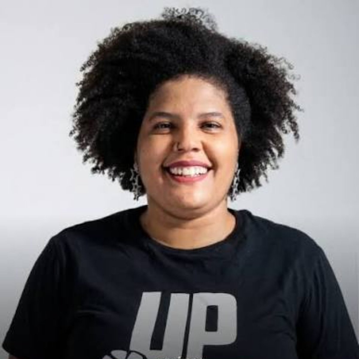 99PRETTYSAD's tweet photo. Obrigada por perguntar!

Samara Martins: atuação na associação metropolitana dos estudantes secundaristas; diretora de mulheres da união nacional dos estudantes

Marlene Soccas: integrou na ação popular e vanguarda popular revolucionária, sobrevivente da ditadura militar. https://t.co/dlFXoG8USw