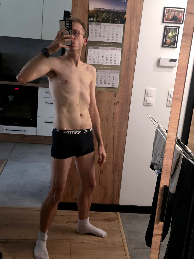 sorbinianpotasu's tweet photo. I love my skinny era xd https://t.co/gCiKGvAZKH
