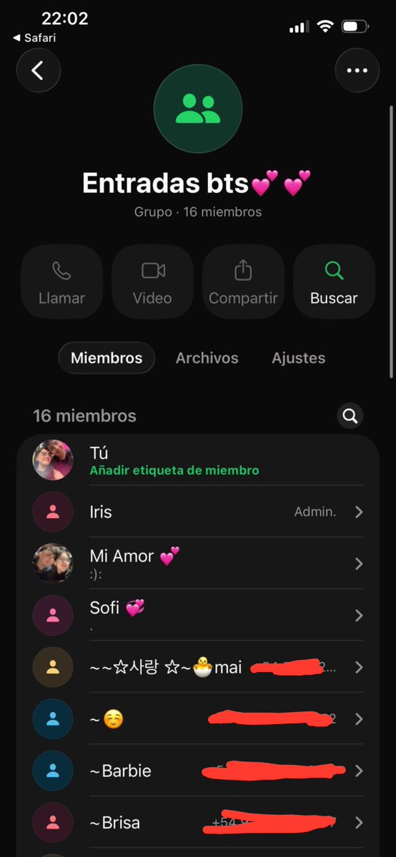 mikuplayer001's tweet photo. Resulta que tenía como 3 grupos diferentes con gente a la que le vendió 1 o más entradas para diferentes fechas de bts 
#estafa
#BTSARIRANG 
#argentina https://t.co/OngrTkIyqp