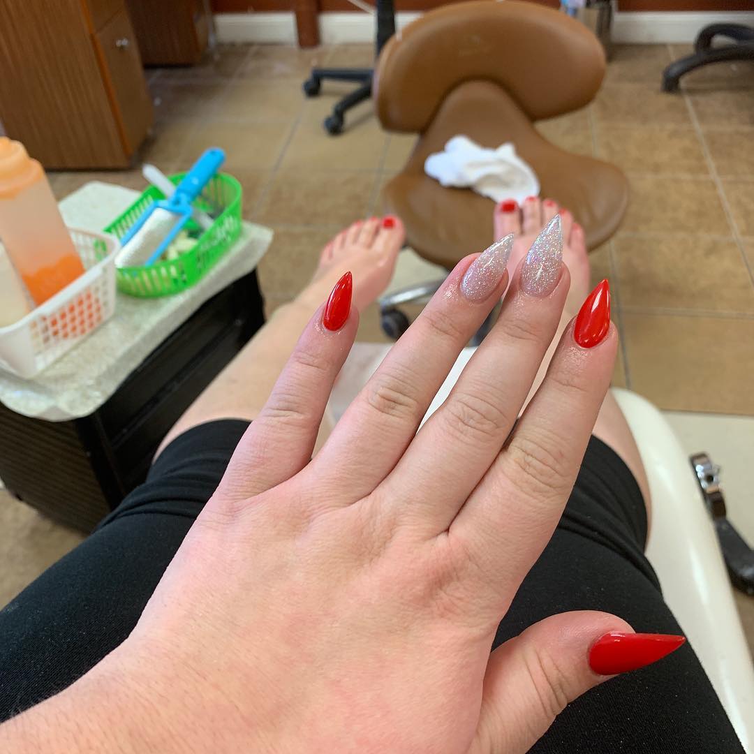 volcano12219's tweet photo. Happy 19th birthday to me! Can’t wait for my trip to New Orleans tomorrow! https://t.co/kdzMcRSX7C