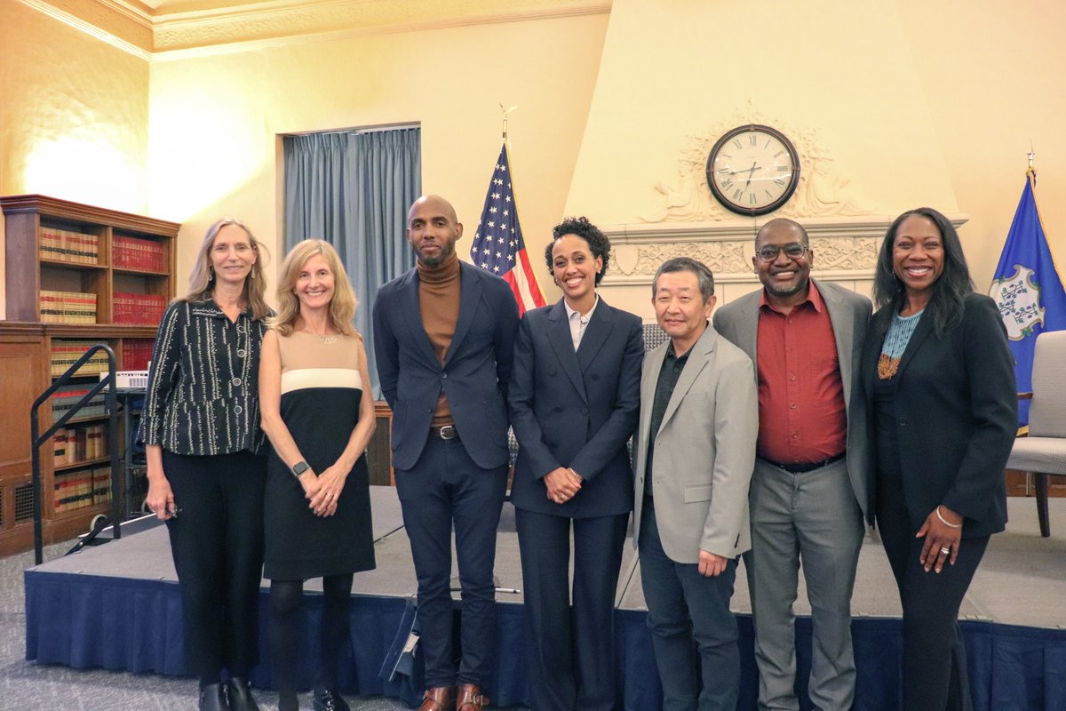 UConnLaw's tweet photo. Thank you Devon Carbado (@nyulaw), Robert S. Chang (@UCILaw), Ariela Gross (@UCLA_Law), and Alexis Hoag-Fordjour (@brooklynlaw) for sharing your insights on Derrick Bell's pivotal Racial Realism speech with us. https://t.co/4xWwmJAasx