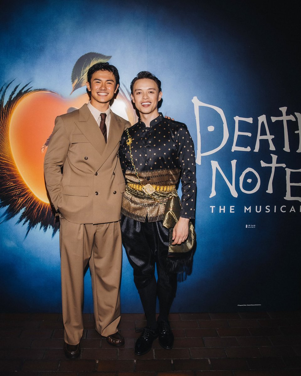 ColinRyan's tweet photo. Still coming down from the sugar high on this one. It’s been the biggest honour to play such an iconic and beloved character, and I hope I did him justice. Death Note: The Musical is one of my favourite things I’ve ever done, and I’ll miss doing it with this bunch of people. https://t.co/3sX7WyMdE0