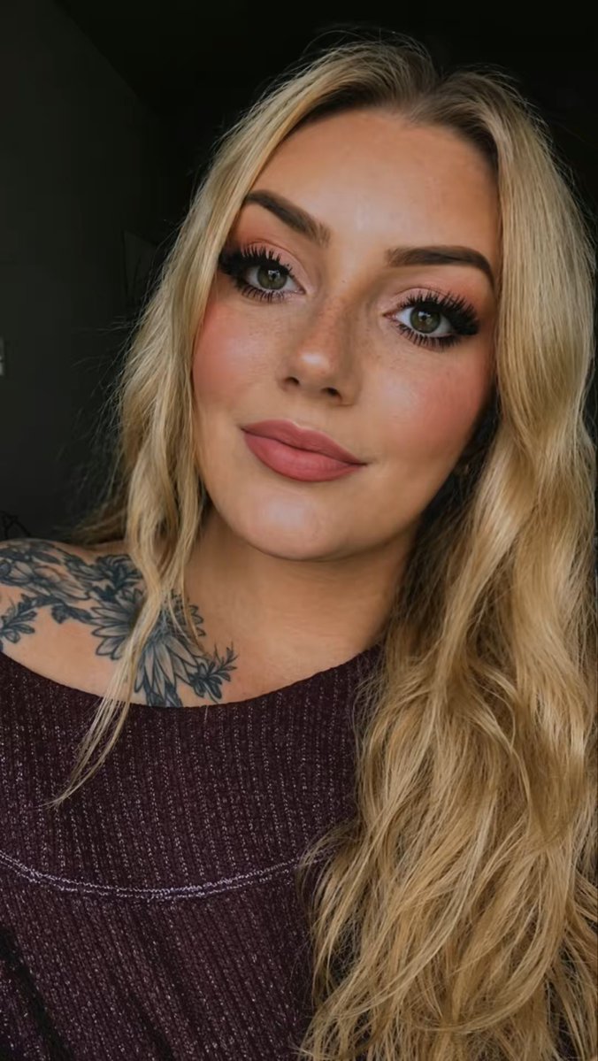 EllooInc's tweet photo. Elloo 👋🏽 @kryss_1320 

Hit me up if you want a invite to beta test Elloo App on Apple iPhones… Android coming soon https://t.co/S16yiuxeFl