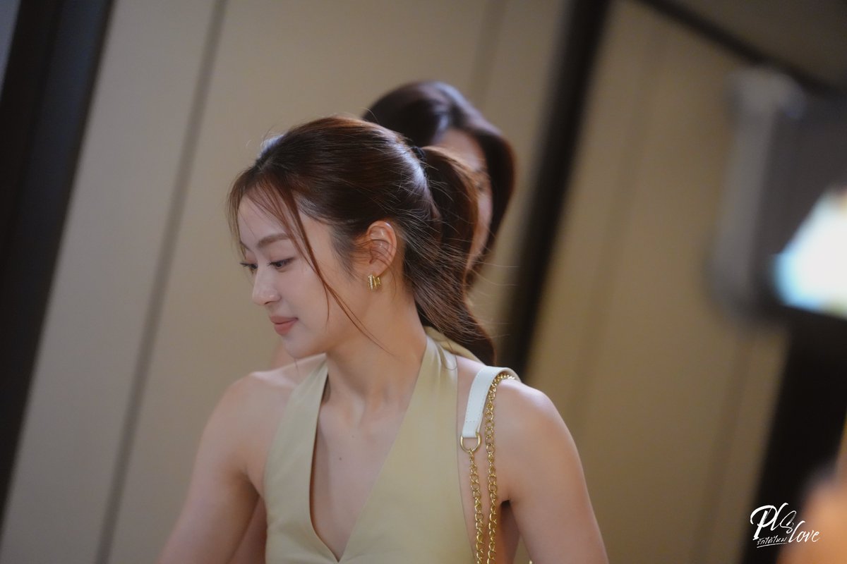 LenaMiu_CH3's tweet photo. แพรวพราวไม่ไหวบักภีม

LENAMIU PLS LOVE EP3
#PlsLoveรักได้ไหมEP3 https://t.co/2naRmotJwP