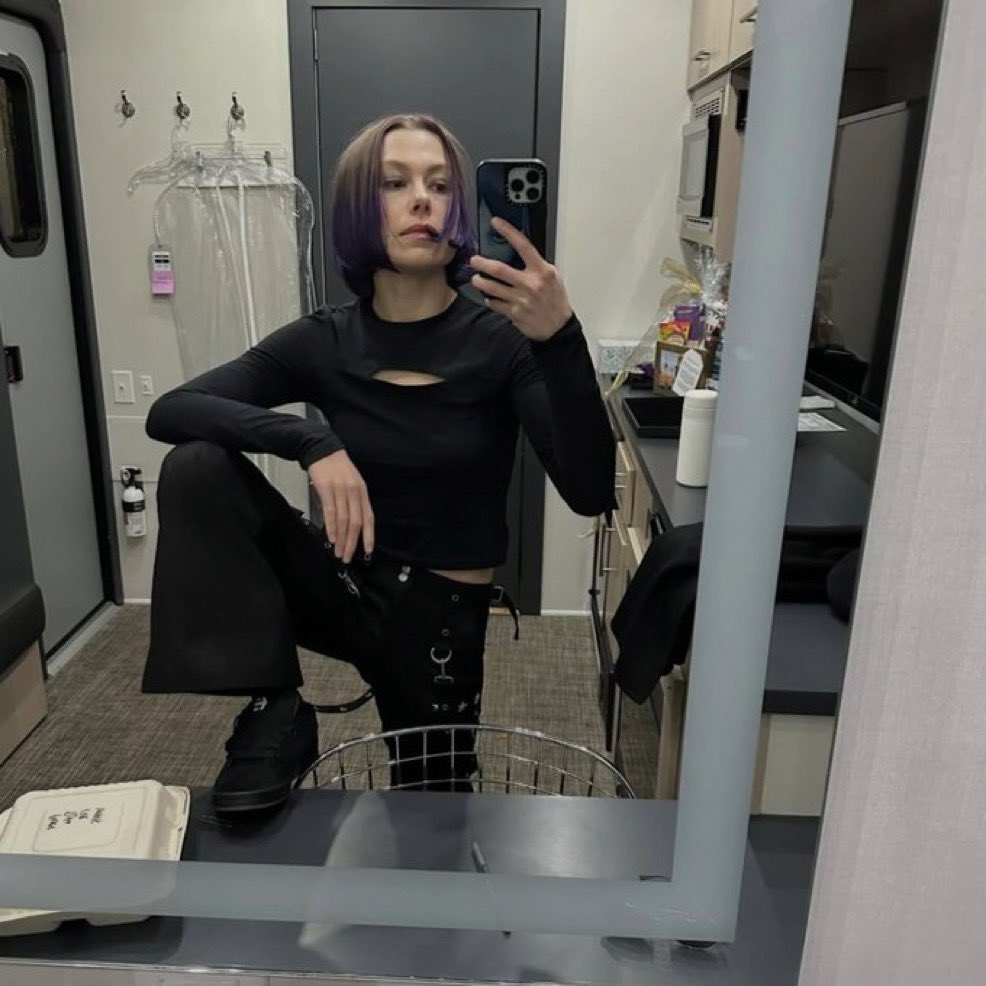 phoebebirdgers's tweet photo. wow https://t.co/xop63Rpe72