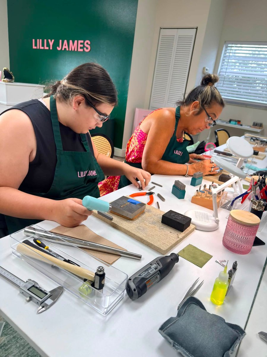 LillyJamesX's tweet photo. A little grandma and granddaughter time, with a keepsake built right in. 

These two spent the day doing something a little different together at Lilly James, learning the process, making their own rings, and enjoying the kind of time you don’t rush.

The best part is that long after the day is over, they’ll each have a ring that brings them right back to it.

One day together. Two handmade rings. One very sweet memory. 💚🩷