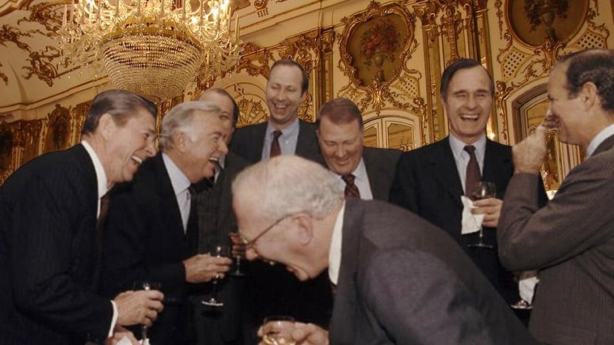 wallstmemes's tweet photo. Boomer bankers watching you pay $1,000 a month interest on a mortgage when they paid that for a down payment https://t.co/sd6BKEV1iI