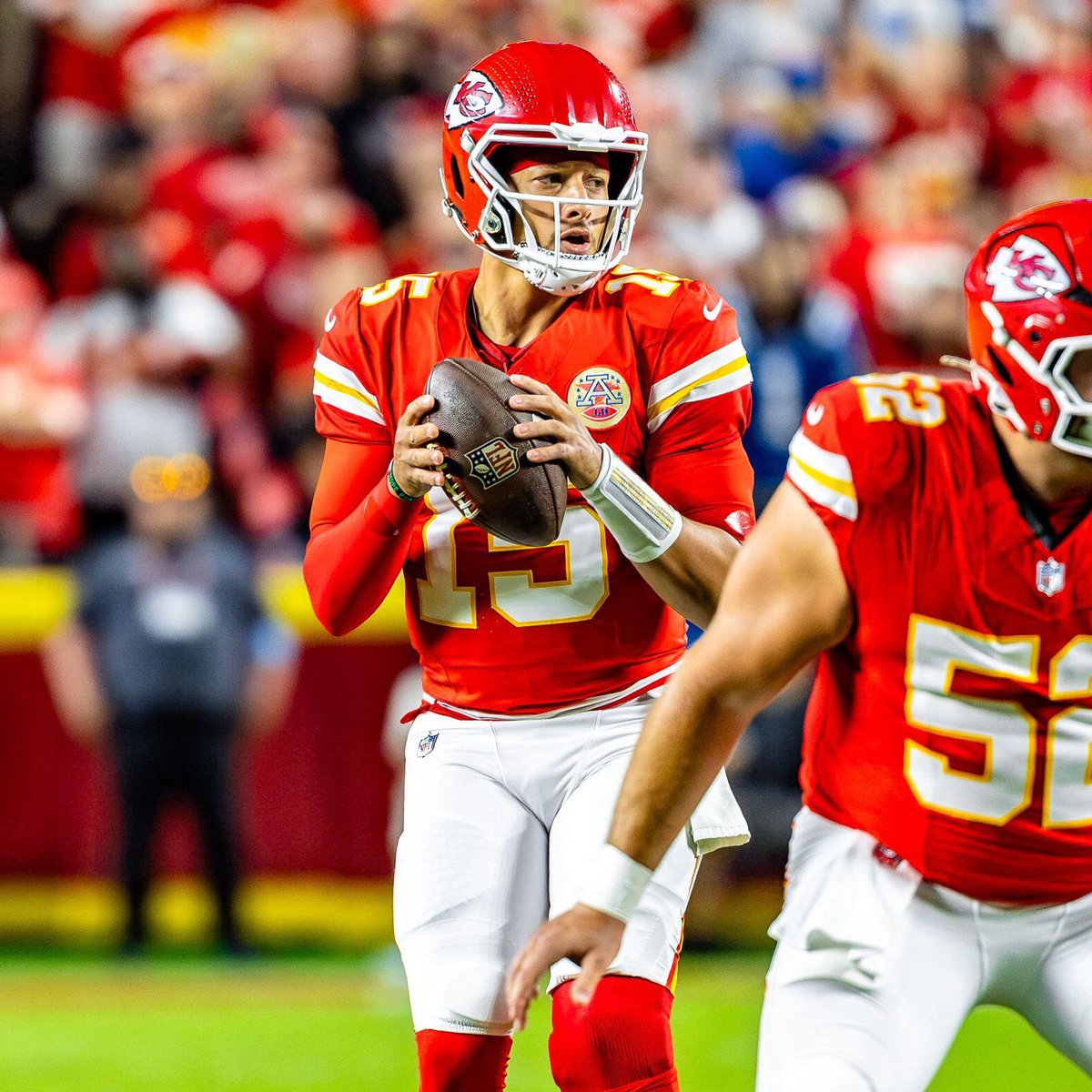 PFF's tweet photo. Most attempts behind the line of scrimmage this season

Patrick Mahomes     19
Baker Mayfield          18
Aaron Rodgers          15
4 players tied             13 https://t.co/2WD6UdFpU2