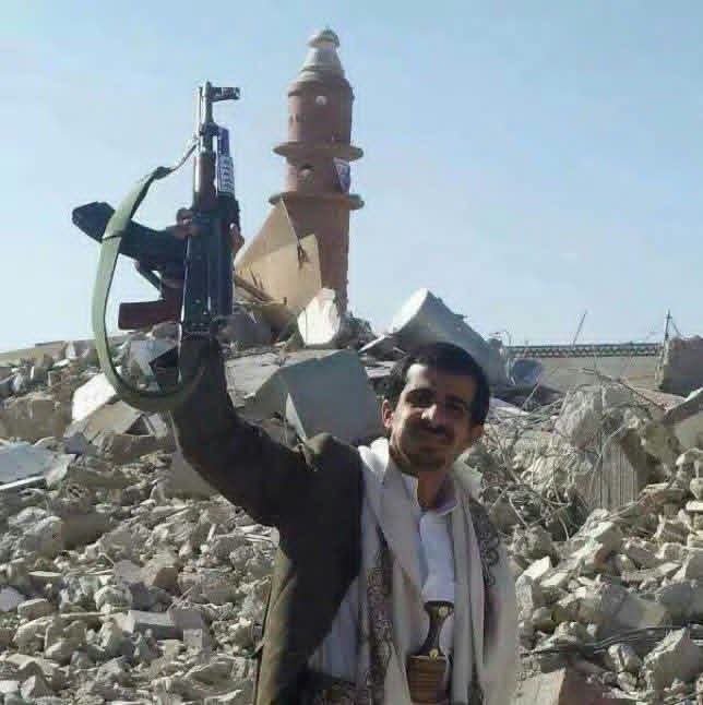 RepublicOfTaiz's tweet photo. نحن أمام عدو حوثي قرمطي؛ يحشو المحاريب بالديناميت، ويفخخ أعمدة المساجد، ثم يسويها بالأرض على وقع صرخات الدجل والزور!

عقيدة قرمطية متأصلة، ومن هانت عليه بيوت الله حتى حولها إلى ركام، كيف لا يهون عليه دمك وعرضك وأرضك؟!

وجب النفير يا أخوه فليس لمشروع الحوثي إلا الاجتثاث من جذوره. https://t.co/breAAYVMda