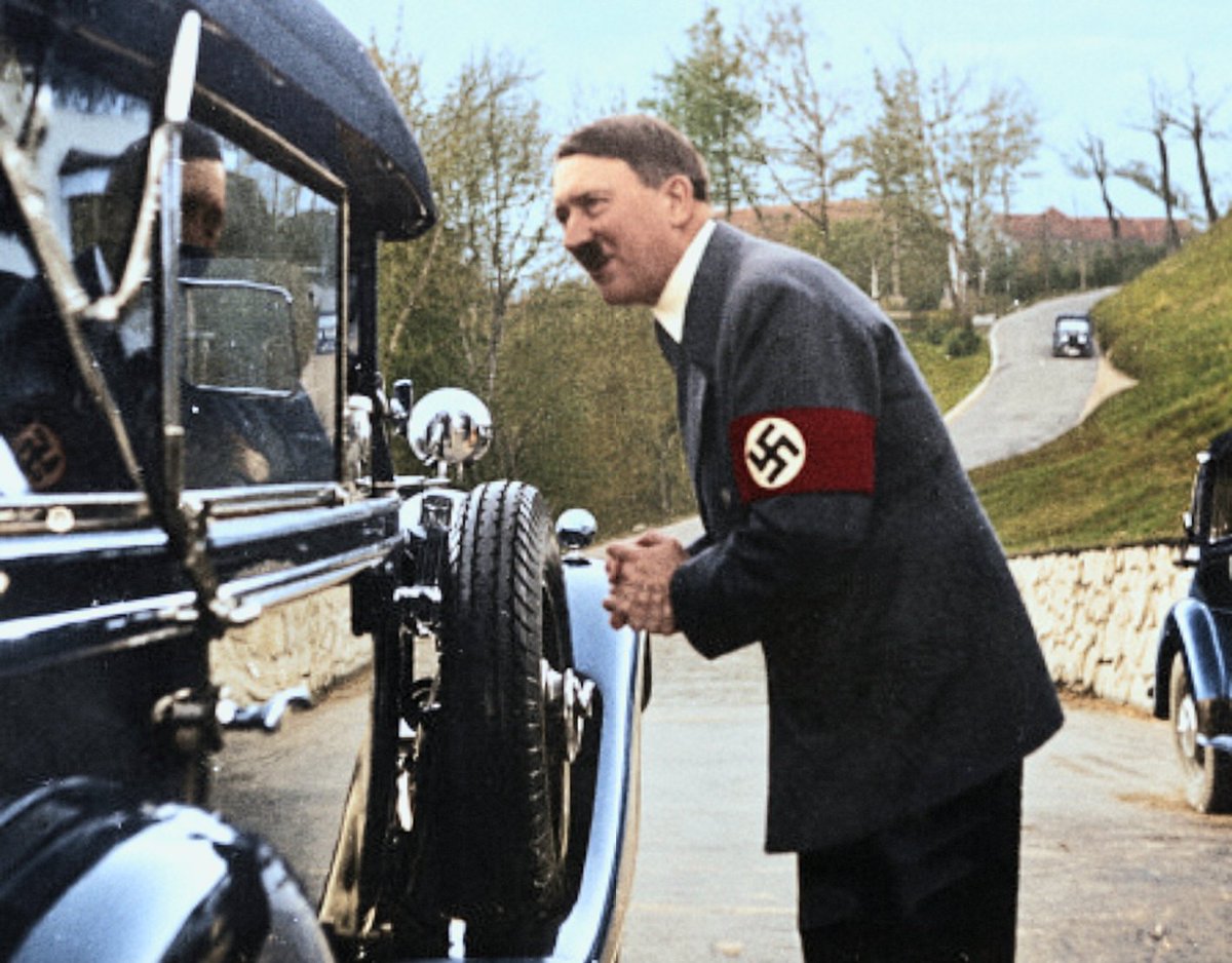 NickAtDolfy's tweet photo. Adolf Hitler speaking to a driver at the Obersalzberg near Berchtesgaden.

Date unknown https://t.co/RY7x39mXqm