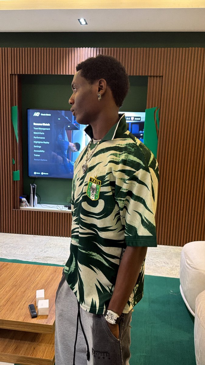 YATICORP's tweet photo. The Nigerian jersey I designed for independence 🇳🇬🦅 https://t.co/hhEX6RZxMM