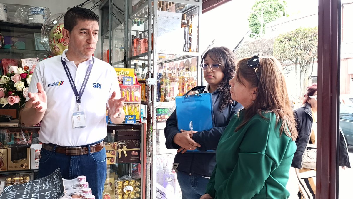 SRIoficialEc's tweet photo. #SRIenCarchi

Visitamos diversos locales comerciales en el cantón Tulcán para verificar el cumplimiento de los deberes formales y entregar respuestas a las inquietudes sobre obligaciones tributarias. https://t.co/UyKCogjWk7