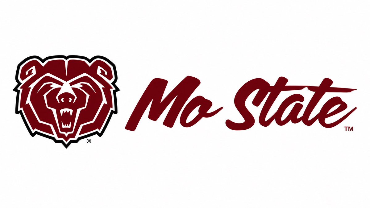 _j2different's tweet photo. Blessed to receive an offer from Missouri State 🔥 #BLUURRR
@coachJayWalker @NDNFootball @TheZacWilliams @CoachDT_TFB
@banderson078 @CoachMoser12 
@BrandonHuffman @MikeRoach247
@GregBiggins @samspiegs @On3 @CharlesPower @adamgorney https://t.co/RhqkcQuKjE
