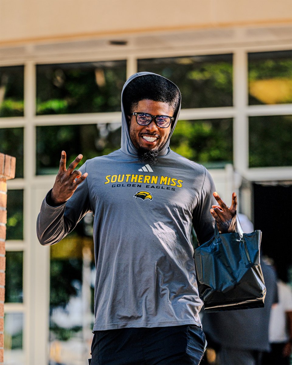 SouthernMissFB's tweet photo. Next stop ➡️ NOLA  

#SMTTT https://t.co/i5N3aDiuAu