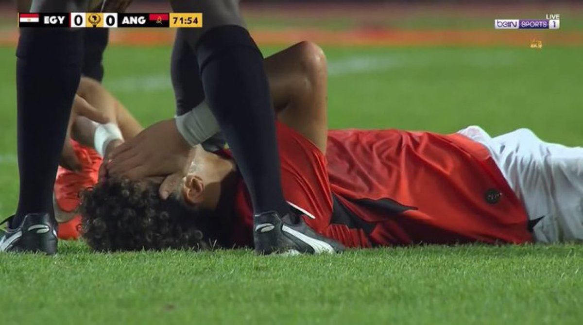 sherifmady7's tweet photo. امام عاشور افضل لاعب فى منتخب مصر عامل ماتش هايل بيخرج بعد ٨٥ دقيقه 
و عندنا عموته شايف انه لسه غير جاهز بدنيا https://t.co/yGpTAtk1UQ