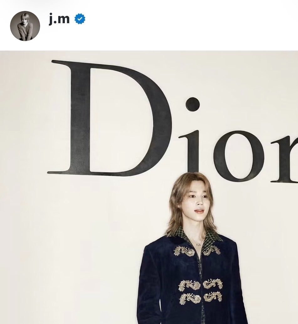 katzsvn's tweet photo. HELPPPP??! he really thought nobody would notice 😂😭 https://t.co/jOjXTzvrMh
