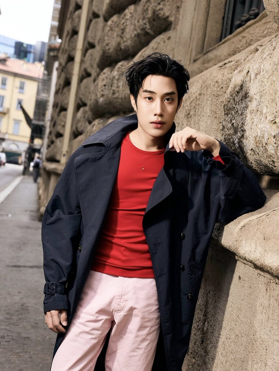 natthanich33120's tweet photo. วันที่ฝันของทั้งคู่สำเร็จไปอีกขั้นนึงแล้วดีใจและภูมิใจในตัวทั้งคู่มากที่สุด💚🩷🇮🇹

TLE FIRSTONE AT MFW 2027
#MOSCHINOSS27xTLEFIRSTONE

#MOSCHINO @Moschino
#TLE_mtm #Firstone #TleFirstone
@TLE_mtm @firstone_wnk https://t.co/RqVHblAB6L