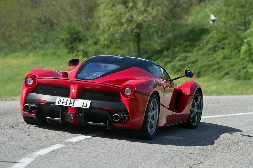 TimothyJactf's tweet photo. 2013 Ferrari LaFerrari
#LuxuryCars #ClickToUnlockMovies https://t.co/AMltGmxZI1
