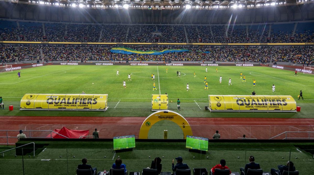 UrugwiroVillage's tweet photo. This evening at Amahoro Stadium, President Kagame joined tens of thousands of fans for the Africa Cup of Nations (AFCON) 2027 Qualifiers match, as Rwanda’s national football team, Amavubi, secured a 3–1 victory over Liberia. https://t.co/HdiTlOopyb