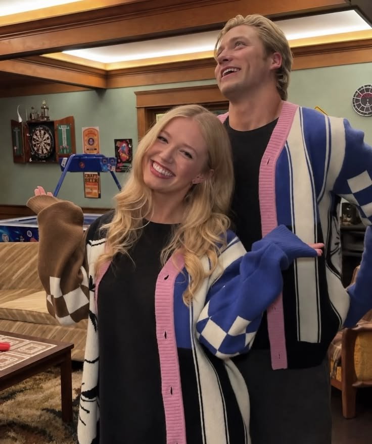 bestoffcampus's tweet photo. Summer e Dean 🌞🏒 https://t.co/LsiNYaFlxV