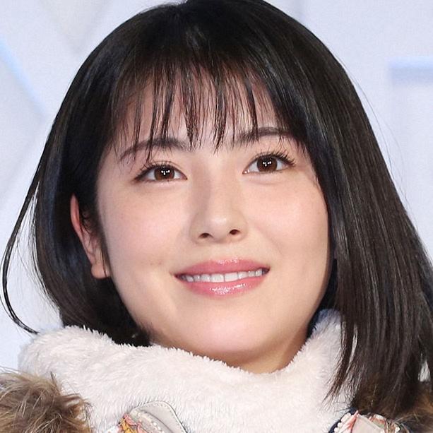 shinkagamihara's tweet photo. 「長期トーナメント、真の人気女性芸能人は?」トーナメント1回戦、 佐々木希 ちゃんと 浜辺美波 ちゃんが勝負中❤ 好きなのはどちら?❤
#佐々木希 (https://t.co/3BffPII3v9)
#浜辺美波 ファンはコチラPushするだけ(https://t.co/hE89rWxZ9W)
#EFBattle https://t.co/jloOcq53vZ
