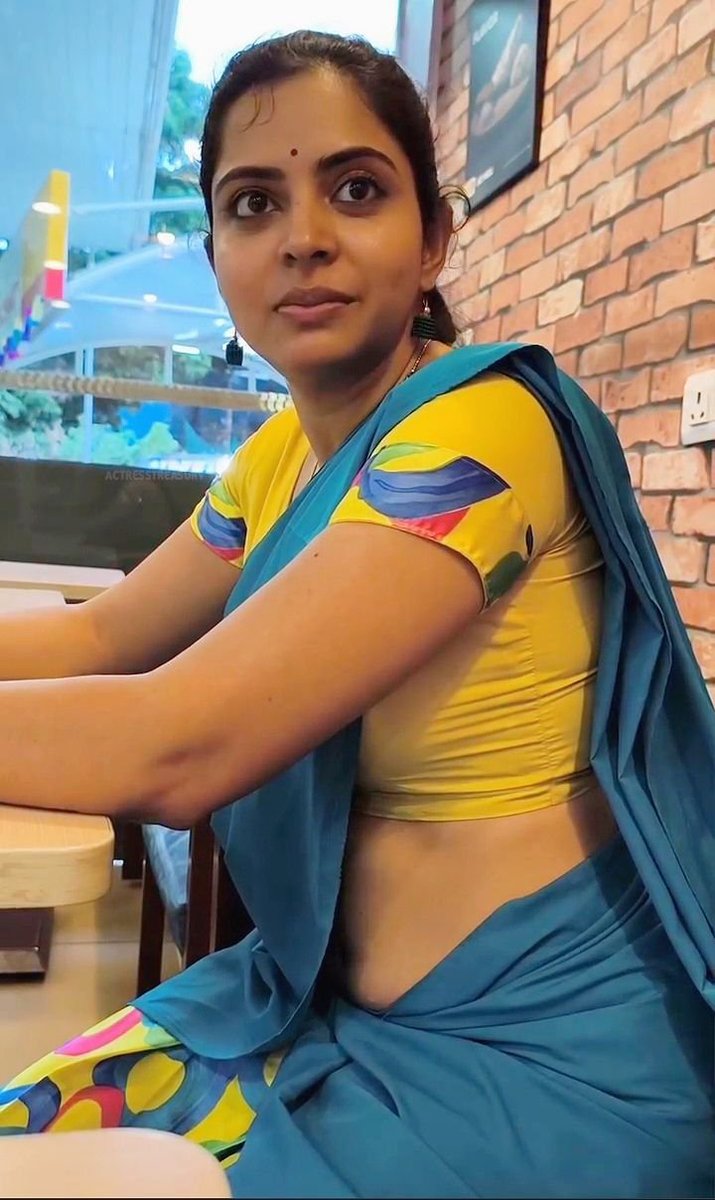 NRamaravu86335's tweet photo. Abaa ne lanti pellam untey matram roju modda ke gap undadhu 🤤 ne puku ne gap lekunda dengutune undali 🥵🥵M structure a ade 🤤 chustey ne modda kasi ekkutundi 🍌🌺 ne nadumu uff🔥aa nadumu pattukoni missionary lo dengitey 🥵 ne solid sallu uguthu ne kasi face lo expression 🥵 https://t.co/kVUQtniKVX