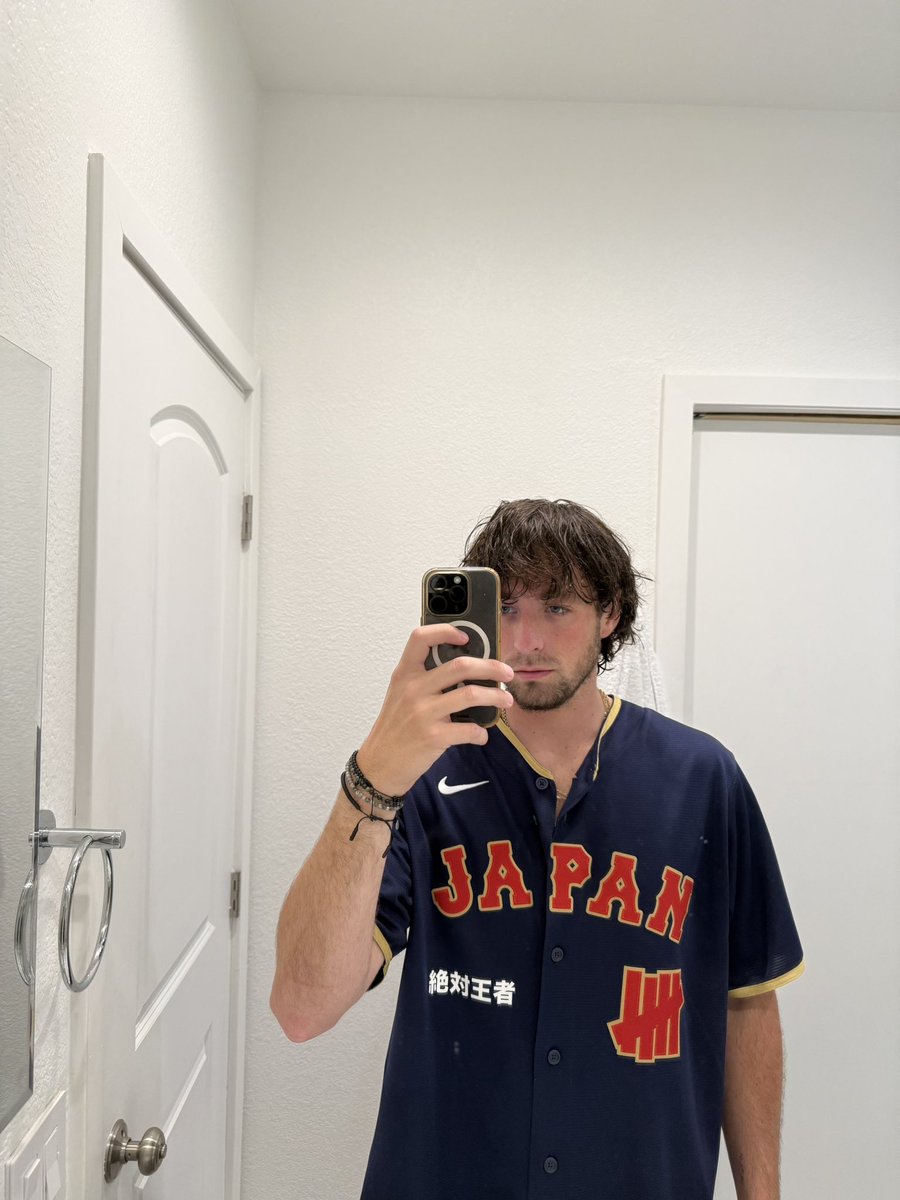 heatdaddy69420's tweet photo. Tonight’s fit #IAmJapanese https://t.co/bSJXFailFt