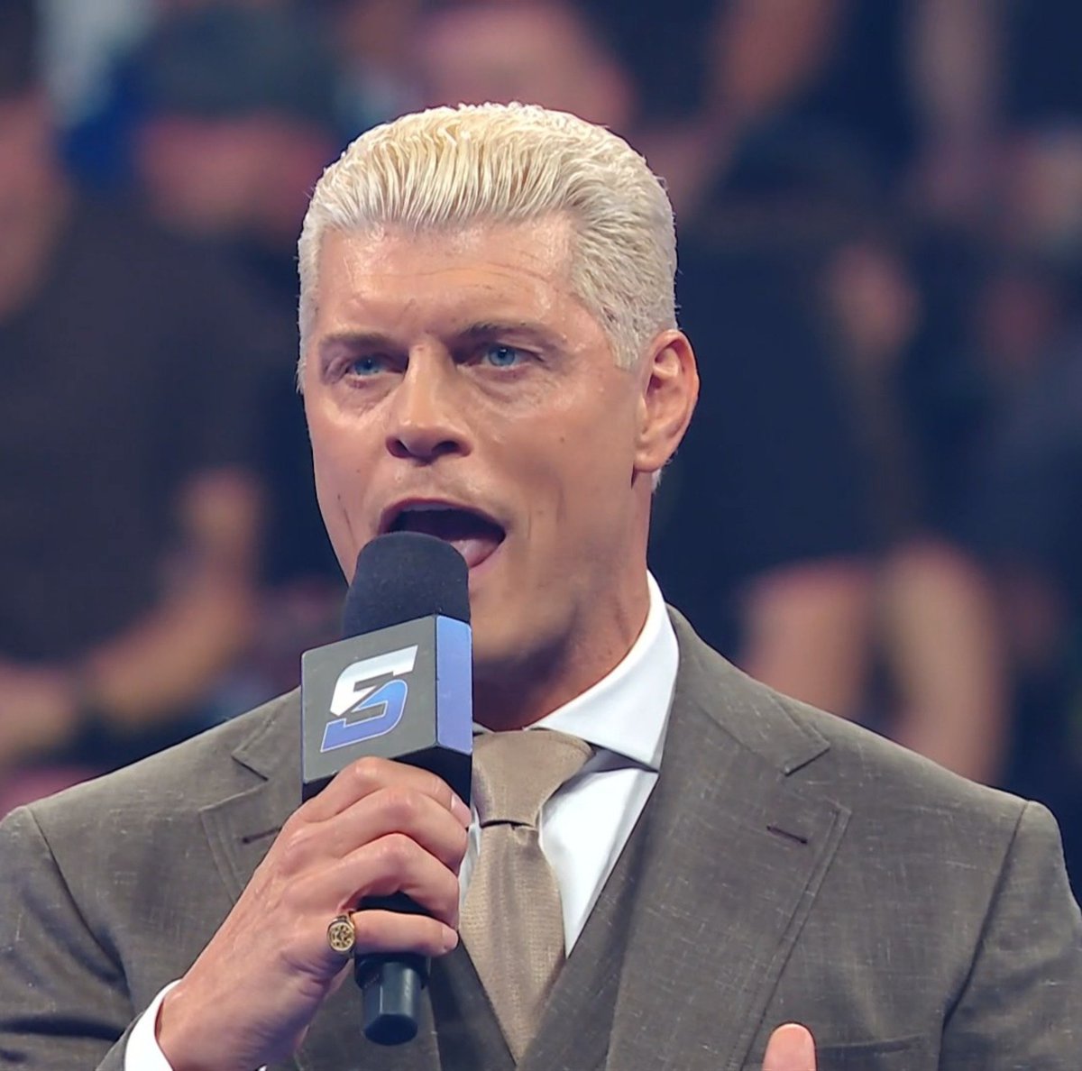 EliteClubS0B's tweet photo. “I’ve been asked by my boss in front of 40,000 people to give him my soul. I had to defeat John Cena in his retirement run. I am the king of unwinable positions. The position that you will be Randy Orton is the same one I hesitated in, but this time, I promise you I will kick your head off your shoulders. But I can’t promise you’ll be the only one.”

CODY RHODES PROMISES TO KICK RANDY ORTON’S HEAD OFF 👀

#SmackDown