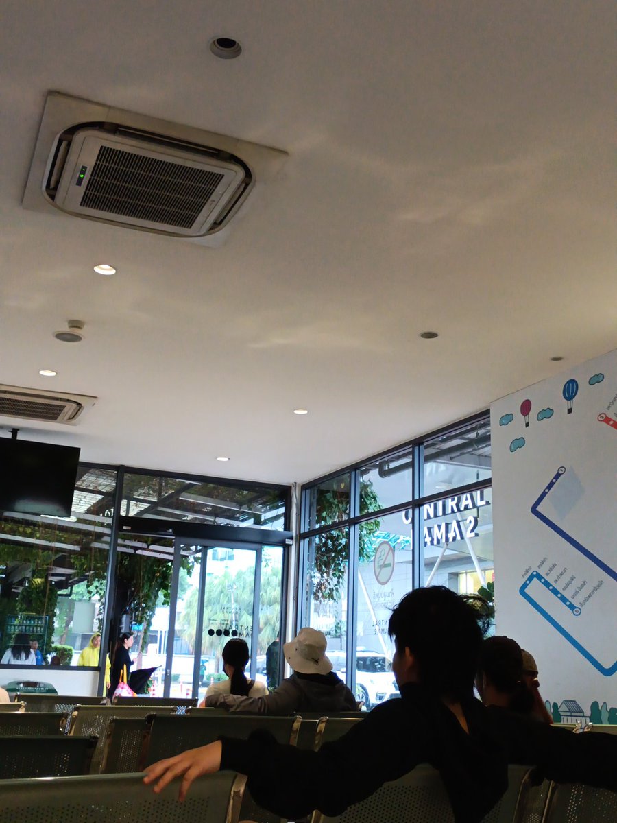 xn8rt0's tweet photo. ตอนนี้อยู่พระราม2  ทัก #อิอิ https://t.co/LExo1ZfBGB