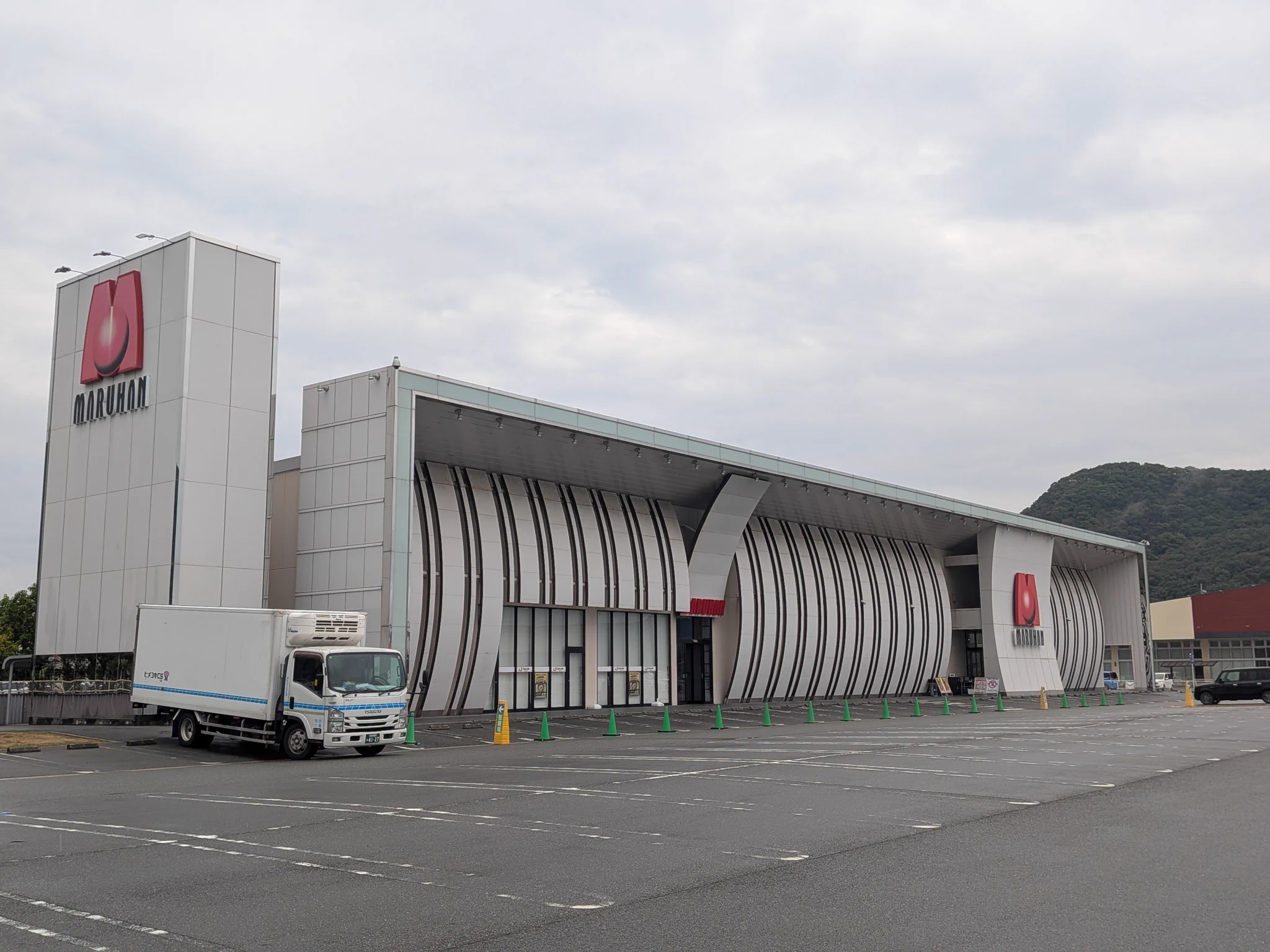 マルハン 赤穂 店