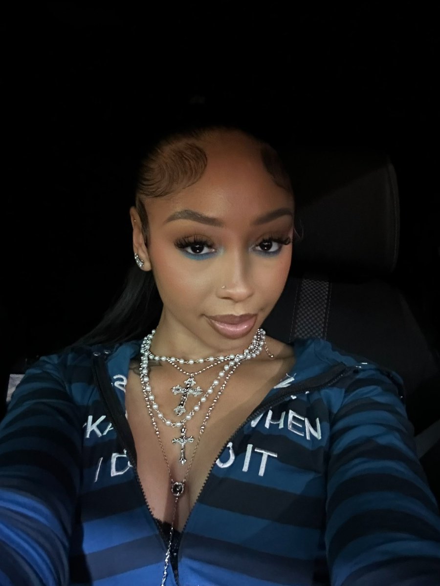 rollingst0ness_'s tweet photo. 🫦 https://t.co/GLNqQlGhwd