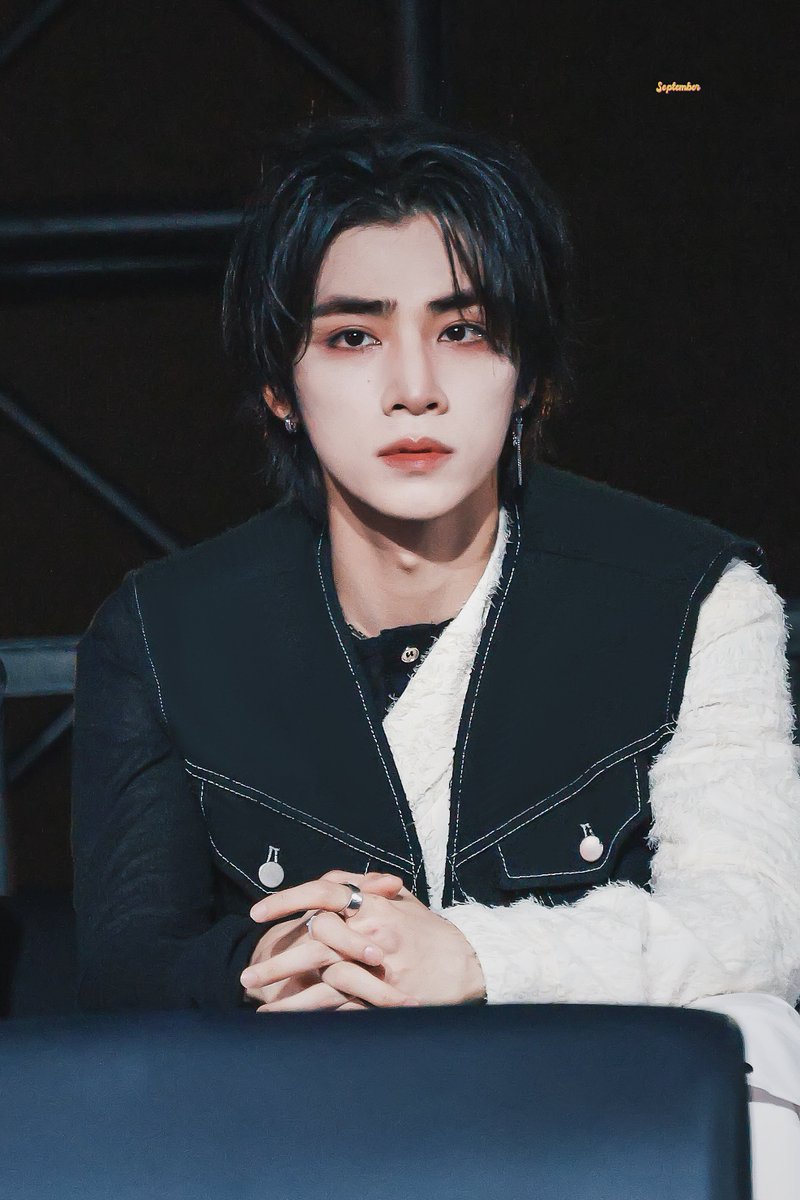 cesralkkk's tweet photo. 20260925 BAZAAR GALA

🥺

#샤오쥔 #肖俊 #XIAOJUN #威神V #WayV https://t.co/Qt1Ozj9Qsw