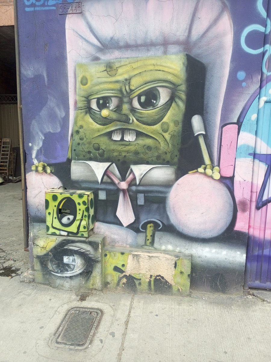 milo333v's tweet photo. @kakatuns Un graffiti al que le tome foto y si te amo bobesponja https://t.co/rkMiOfT9jA