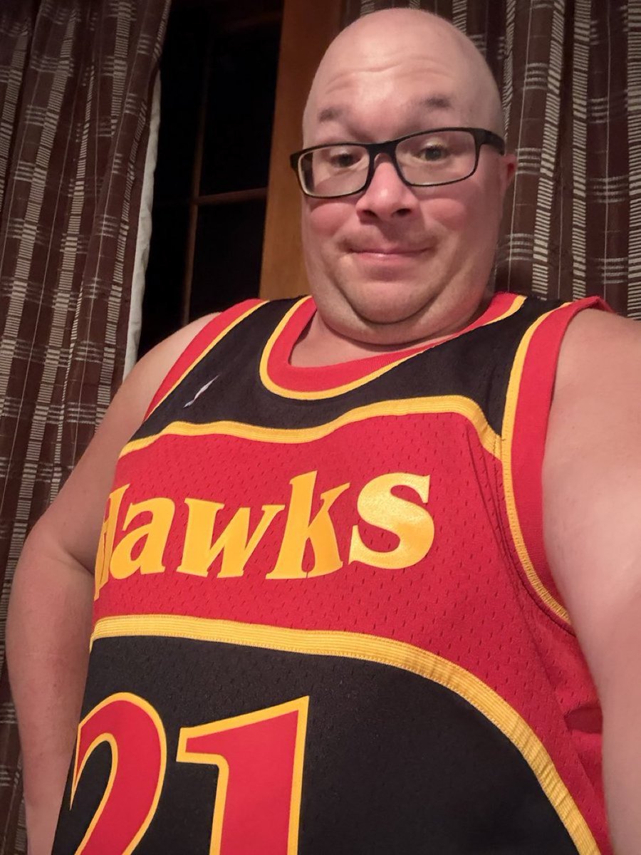 Dawoodk16858871's tweet photo. Dominic Wilkins! 🏀 https://t.co/cHN5xFajej