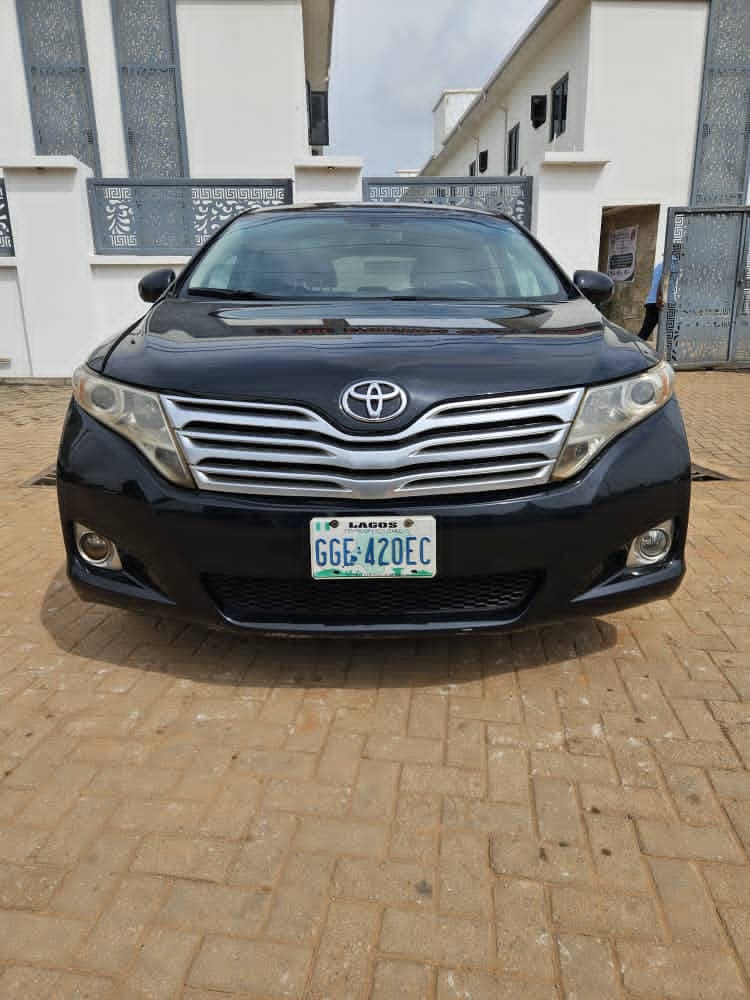 FRIDAYYv9's tweet photo. ⚠️ DISTRESS ALERT - BELGIUM STANDARD
2010 Toyota Venza - Engine &amp; Gear Untouched 💯
AC Chilling, First Body, Excellent Condition

Price: ₦7.8M
Location: Karu, Abuja
Call/WhatsApp: 07069516725

#ToyotaVenza #AbujaCars https://t.co/VzHTB68v0h