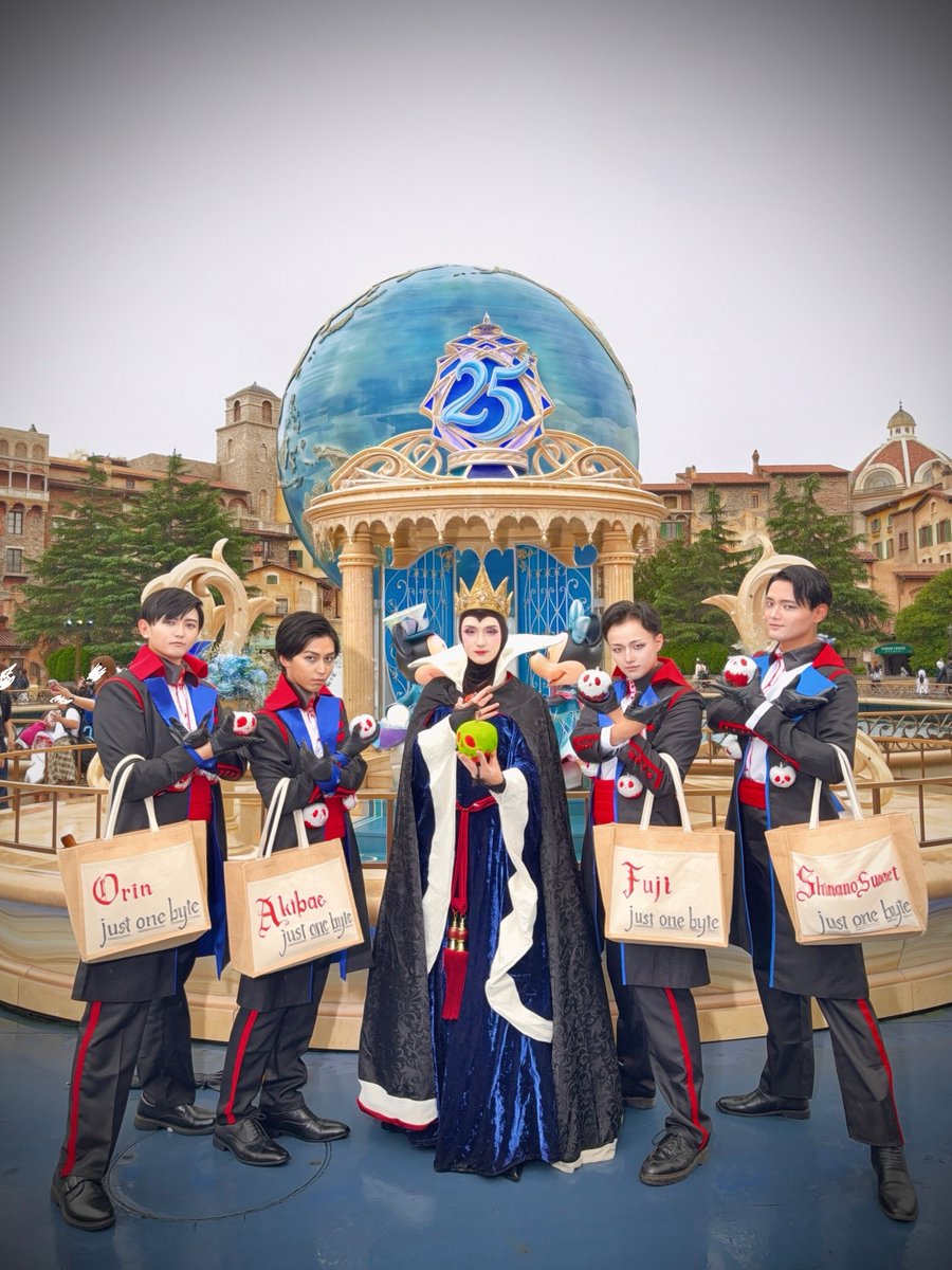 Chairman_disney's tweet photo. 林檎大収穫祭 ver2026

今年は不作です

諦めずに白雪姫を討伐しにいきます🍎

#Dハロ2026 #Dハロ仮装2026 https://t.co/HcCXPR7U4w