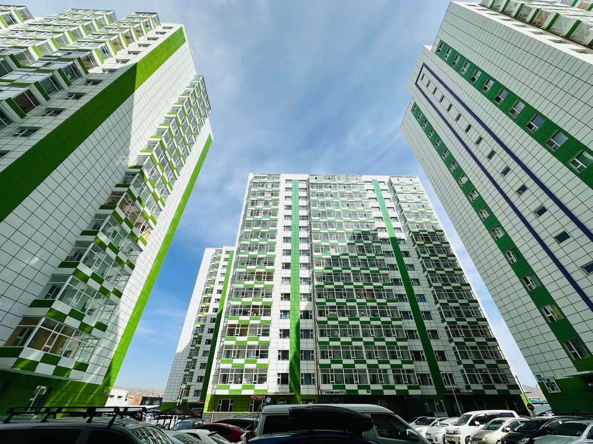 mandakh96800's tweet photo. 🌱 New residence хотхонд хагас тавилгатай 2 өрөө орон сууц хөлслүүлнэ.

📱 98603090

Түрээсийн үнэ: 1,8 сая /3+1 авна/

- 52,25 мкв
- 16/7 давхарт
- Хойшоо харсан цонхтой

📍СБД, 11 хороо Дөлгөөн нуур
https://t.co/kXLx2QOdK6
#new_residence #2_өрөө_түрээс https://t.co/awkTJXW1Ma