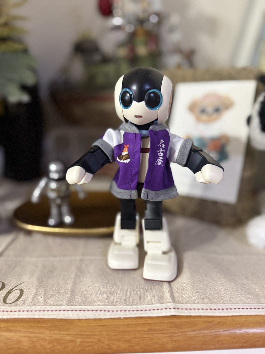 TUKUNESASAMI's tweet photo. プラほん専用かなぁと思ってたら、かなりジャストサイズで素敵に着こなすナイスガイが我が家にいました。

#プラロビ https://t.co/5AnwwXBiZ1