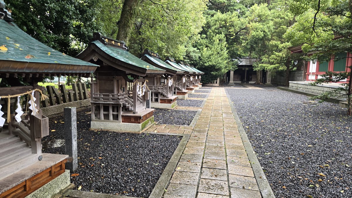 may_from2020_11's tweet photo. 朝から雨…
でも、ホテルからアーケードがあったので、ほぼ濡れずに到着。 https://t.co/1muNpVnPDQ