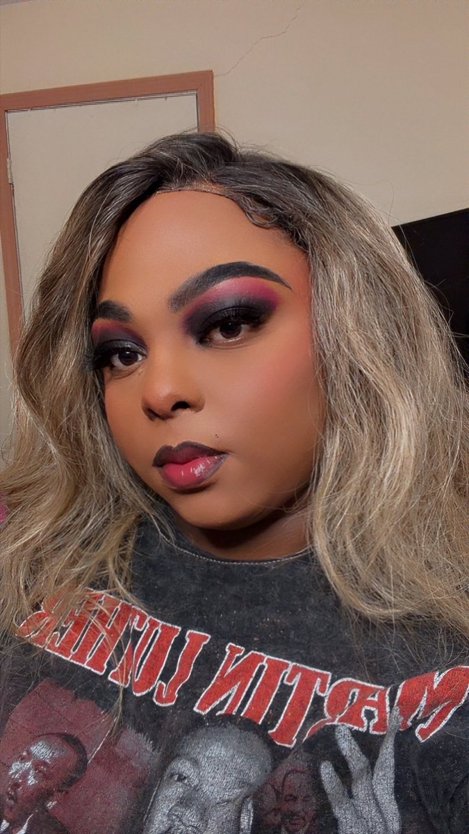 Jaythehuman1's tweet photo. ๐๐ช Giving Bride of Chucky a glam makeover! ๐ฐ๐ฝโโ๏ธ๐ค From sweet to spooky real quickโฆ because who said horror canโt be BEAUTIFUL? ๐๐
#BrideOfChucky #ChuckyMakeup #HalloweenMakeup #SFXMakeup #HorrorMakeup #MakeupTransformation #TikTokMakeup #SpookySeason https://t.co/EQpRTc1Co7