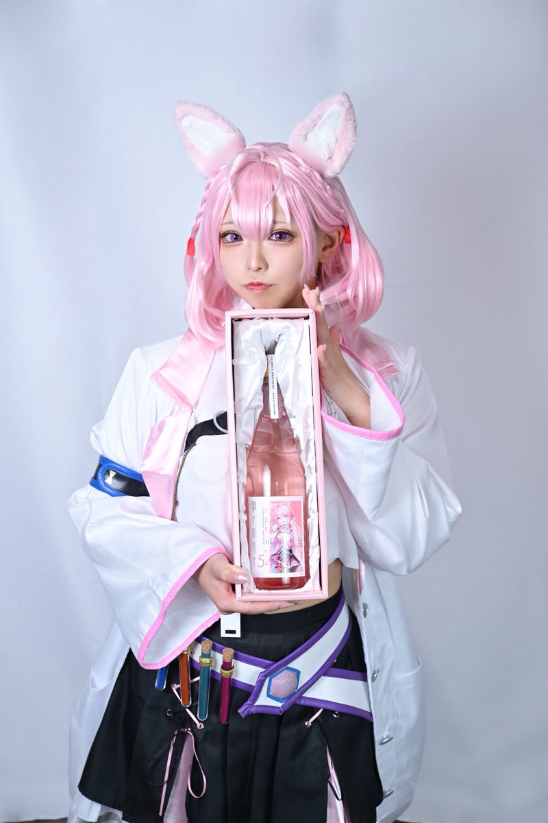 photo_moru's tweet photo. ねぽっくすの日・・
自宅に誕生日記念グッズも届いた日・・

でも、ちょっと前に届いた理系兄弟NO.54 Re の #こより届いたよ です！

@rikeikyodai01

まだ飲んでないけど🍶

cos ゆいさん🧪 https://t.co/9DwZF1XtHp